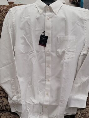 Charles Tyrwhitt White Button-Down Dress Shirt SIZE M Classic Fit NWT